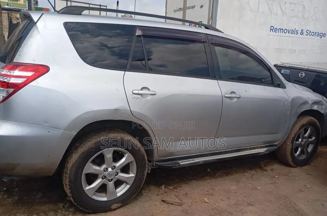 Toyota RAV4 2008 Silver