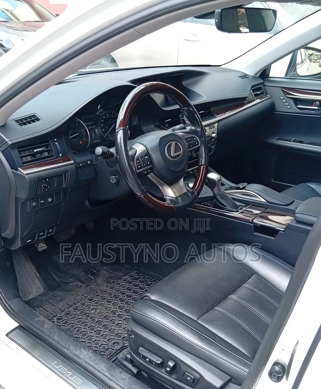 Lexus ES 350 FWD 2016 White
