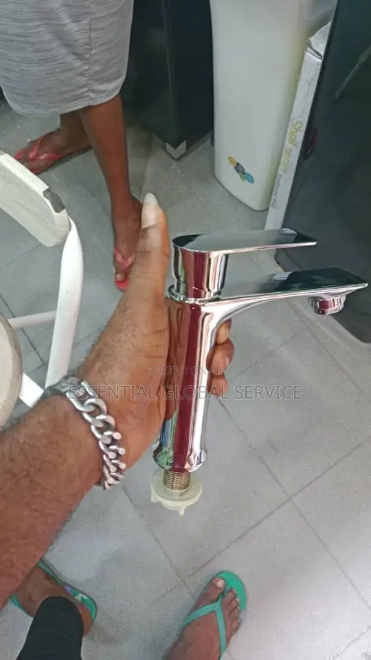 Chrome Single Lever Basin Mixer Tap