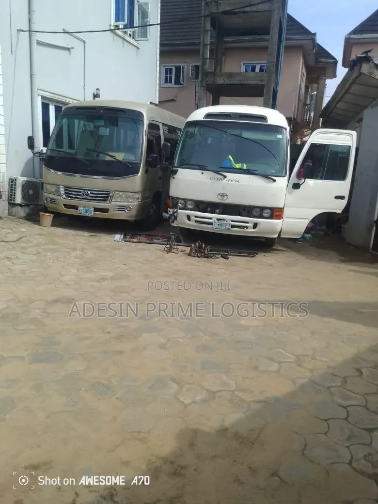 Toyota Hiace Coaster Bus for Hire in Lagos – 14/18/22/25 Seater