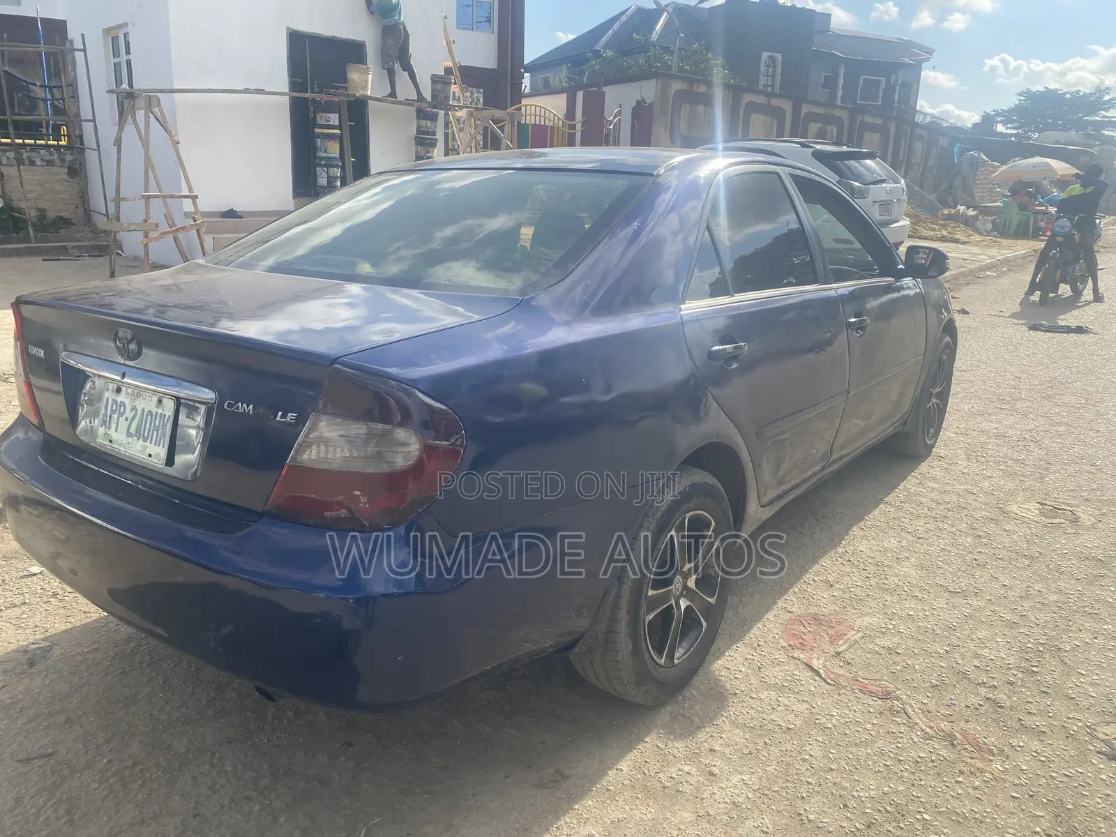 Toyota Camry LE 4dr Sedan (2.4L 4cyl 5M) 2004 Blue