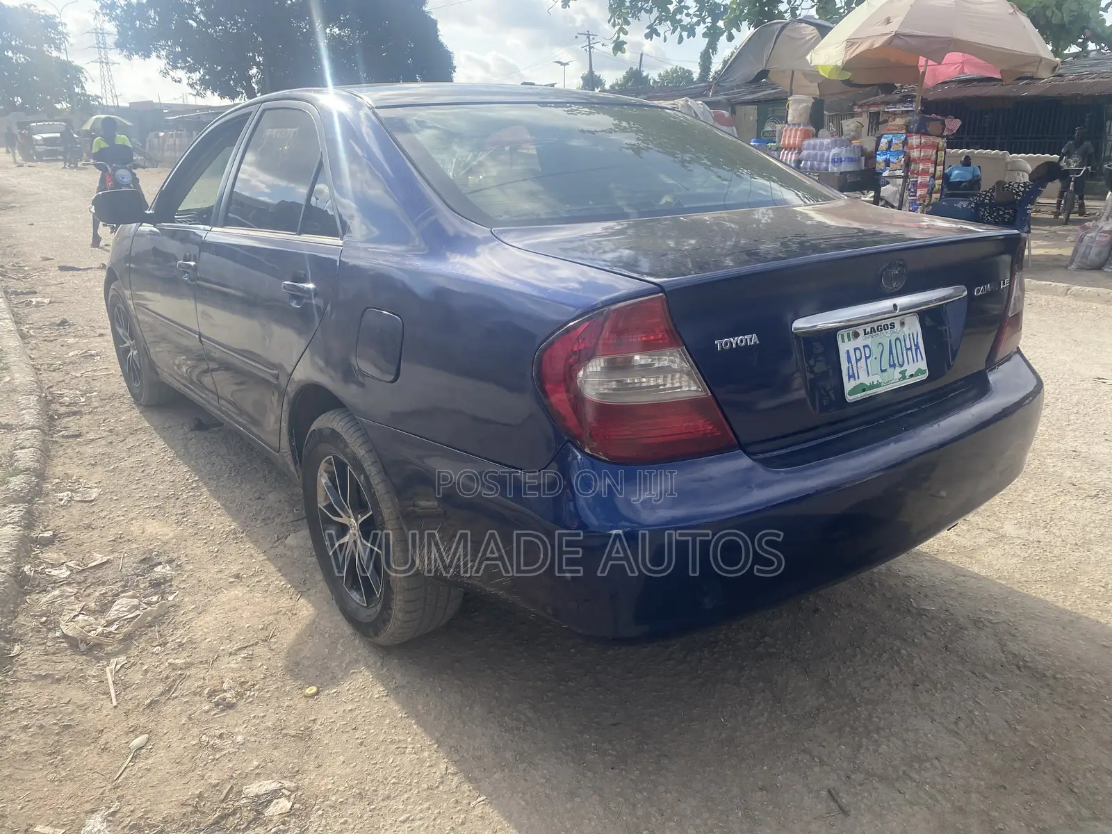 Toyota Camry LE 4dr Sedan (2.4L 4cyl 5M) 2004 Blue