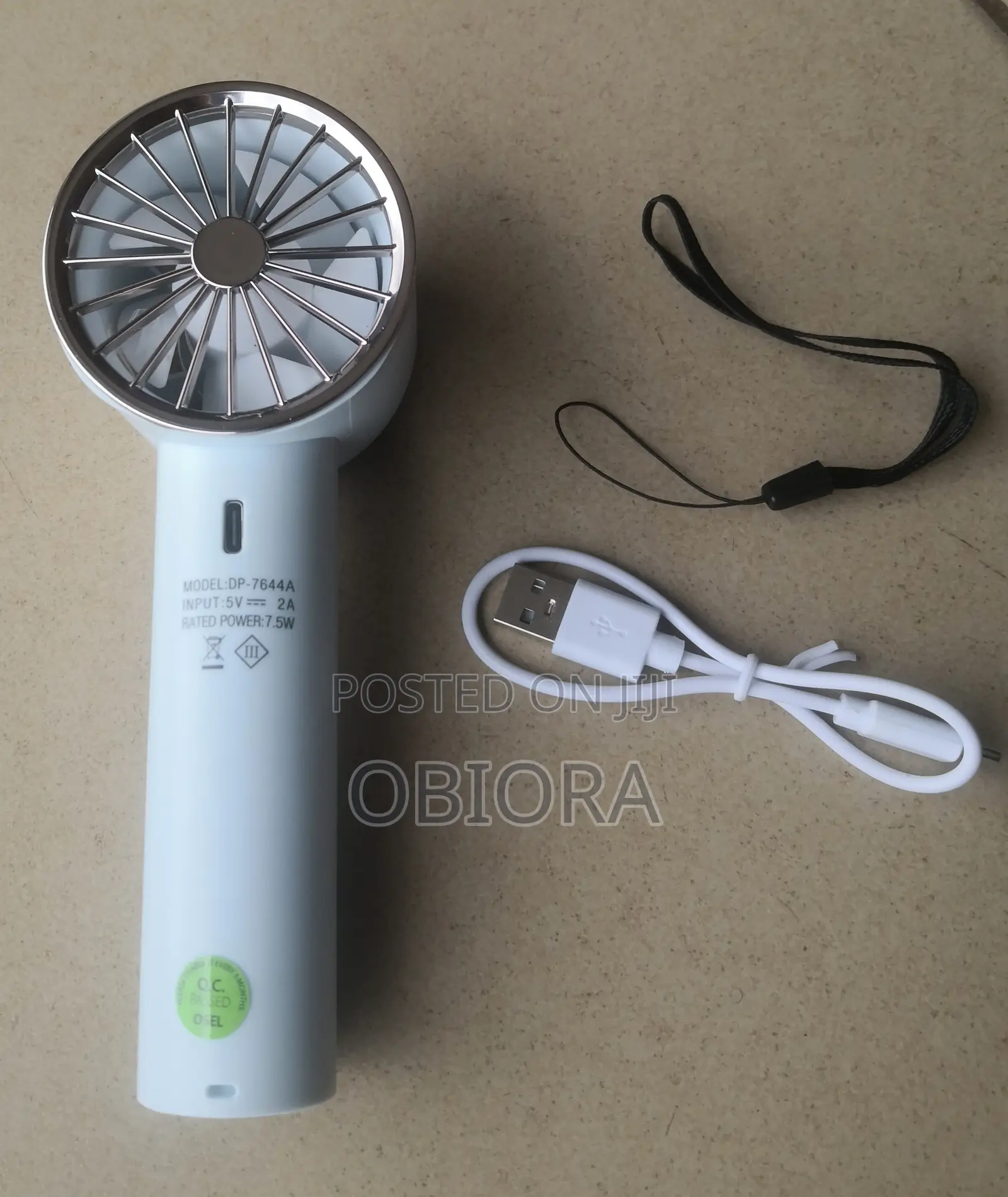 DP Handheld High-Speed Fan 3000 MAH