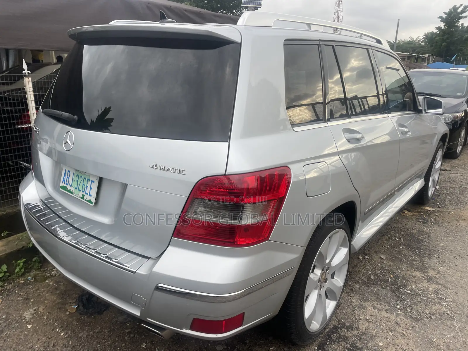 Mercedes-Benz GLK-Class 2010 Silver