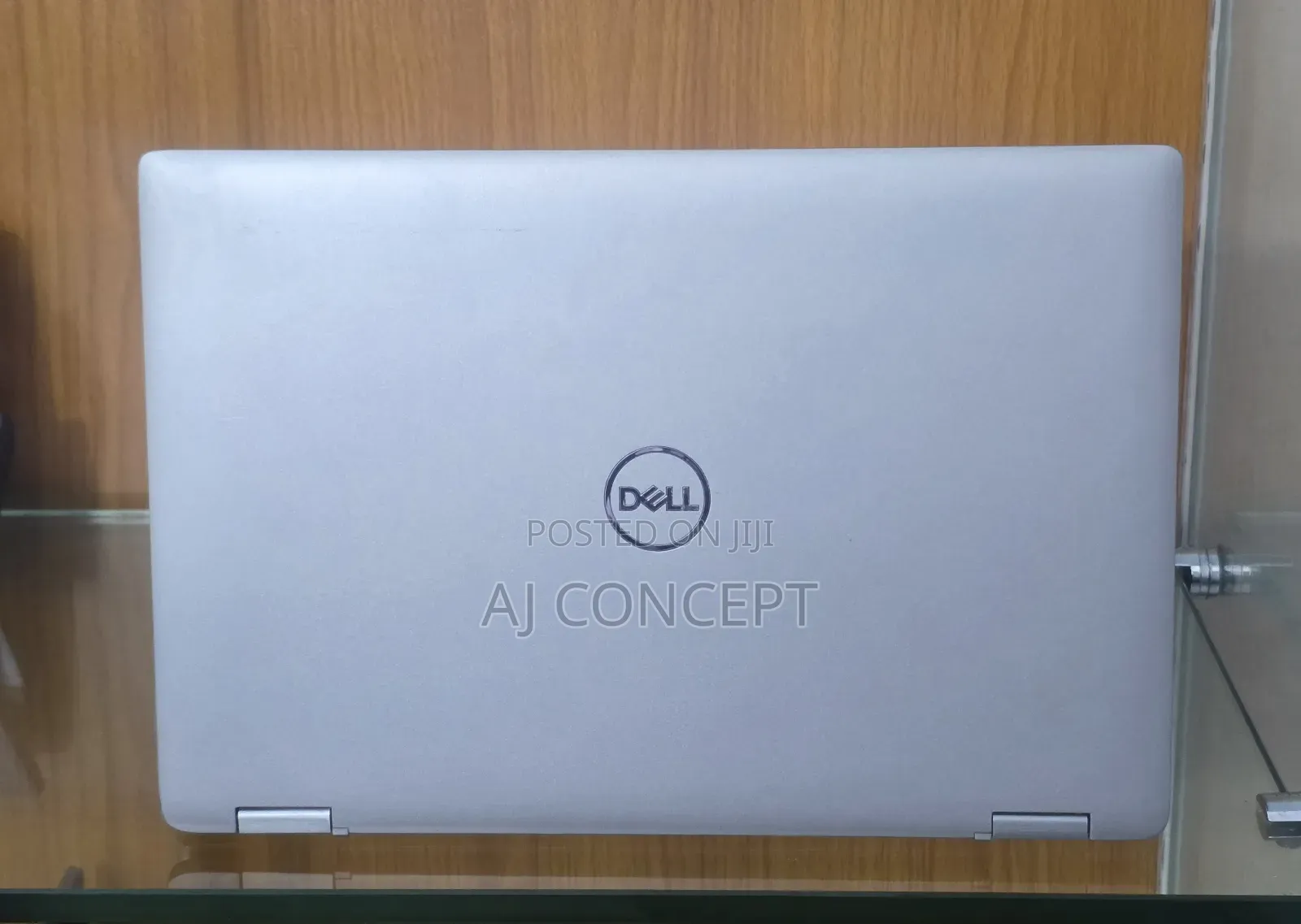 Laptop Dell Latitude 5320 2-in-1 16GB Intel Core i5 SSD 256GB