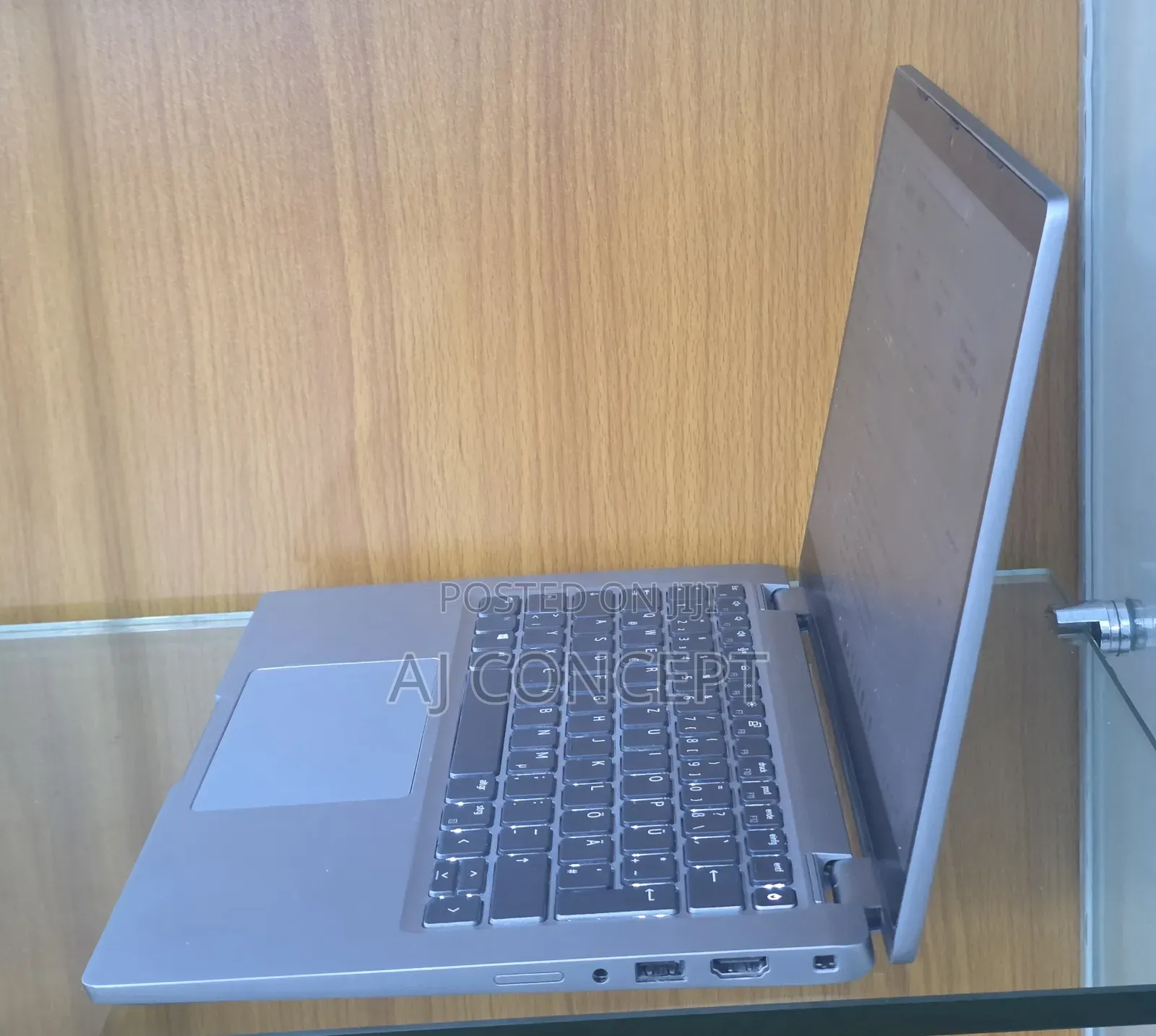 Laptop Dell Latitude 5320 2-in-1 16GB Intel Core i5 SSD 256GB