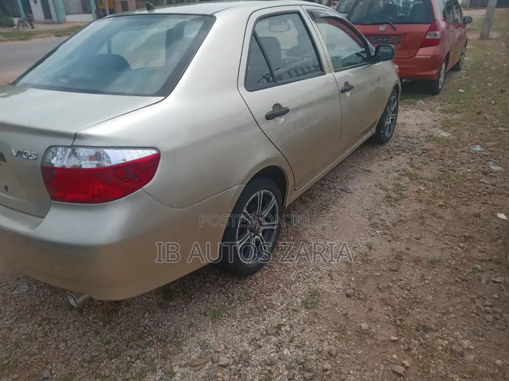 Toyota Vios 2006 Gold
