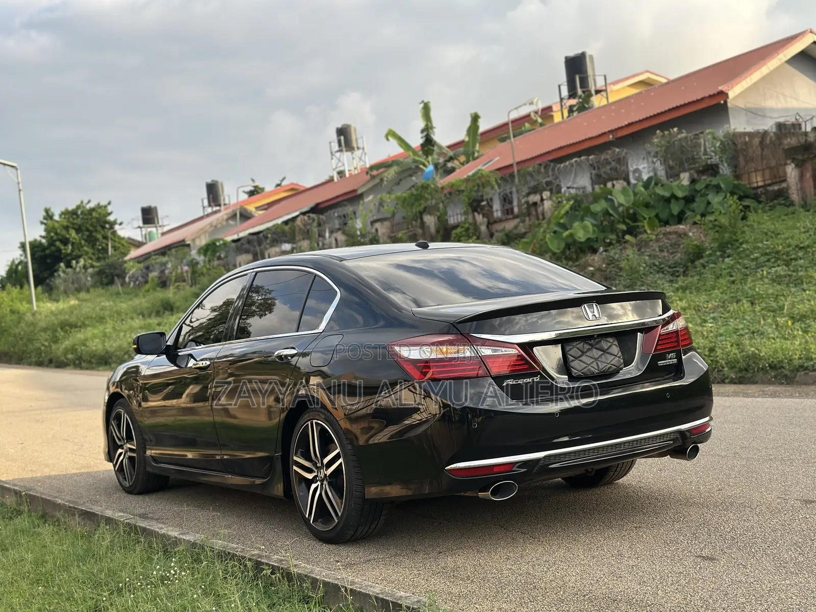 Honda Accord Touring V6 4dr Sedan FWD (3.5L 6cyl 6A) 2017 Black