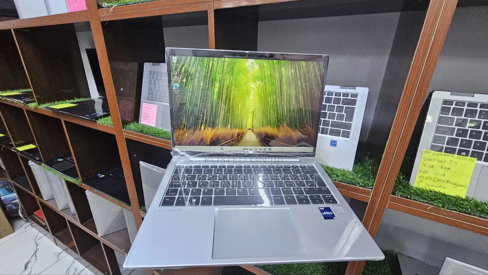 Laptop HP EliteBook 830 G9 16GB Intel Core i5 SSD 256GB
