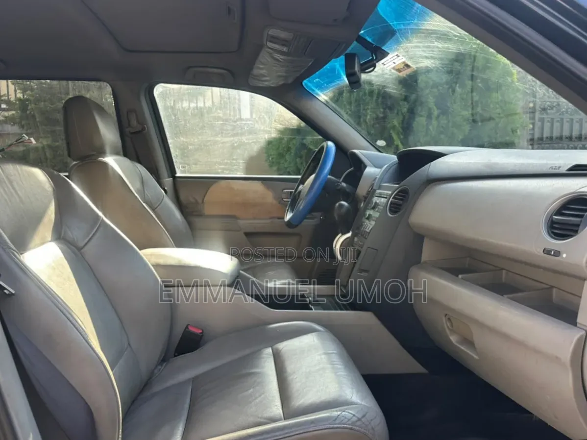 Honda Pilot 2010 Black