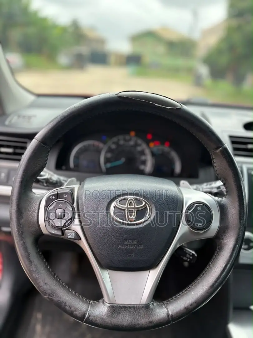 Toyota Camry 2013 Red