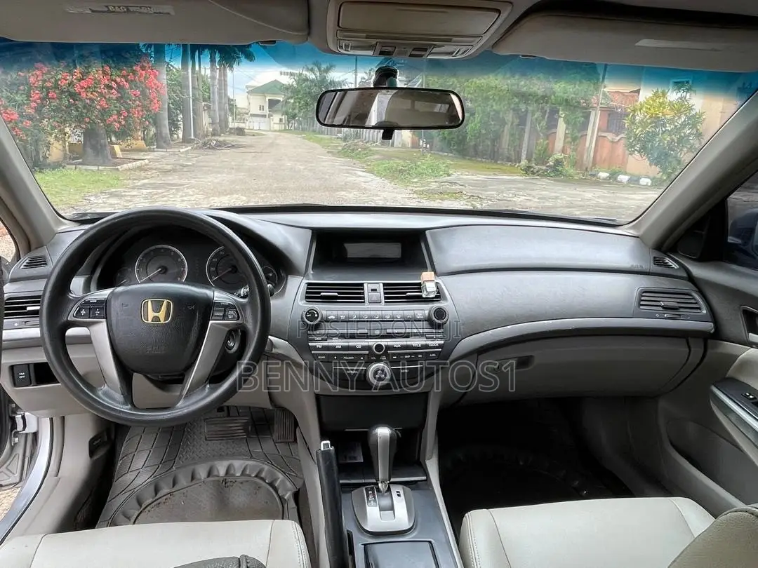 Honda Accord 2.0 Comfort Automatic 2008 Silver
