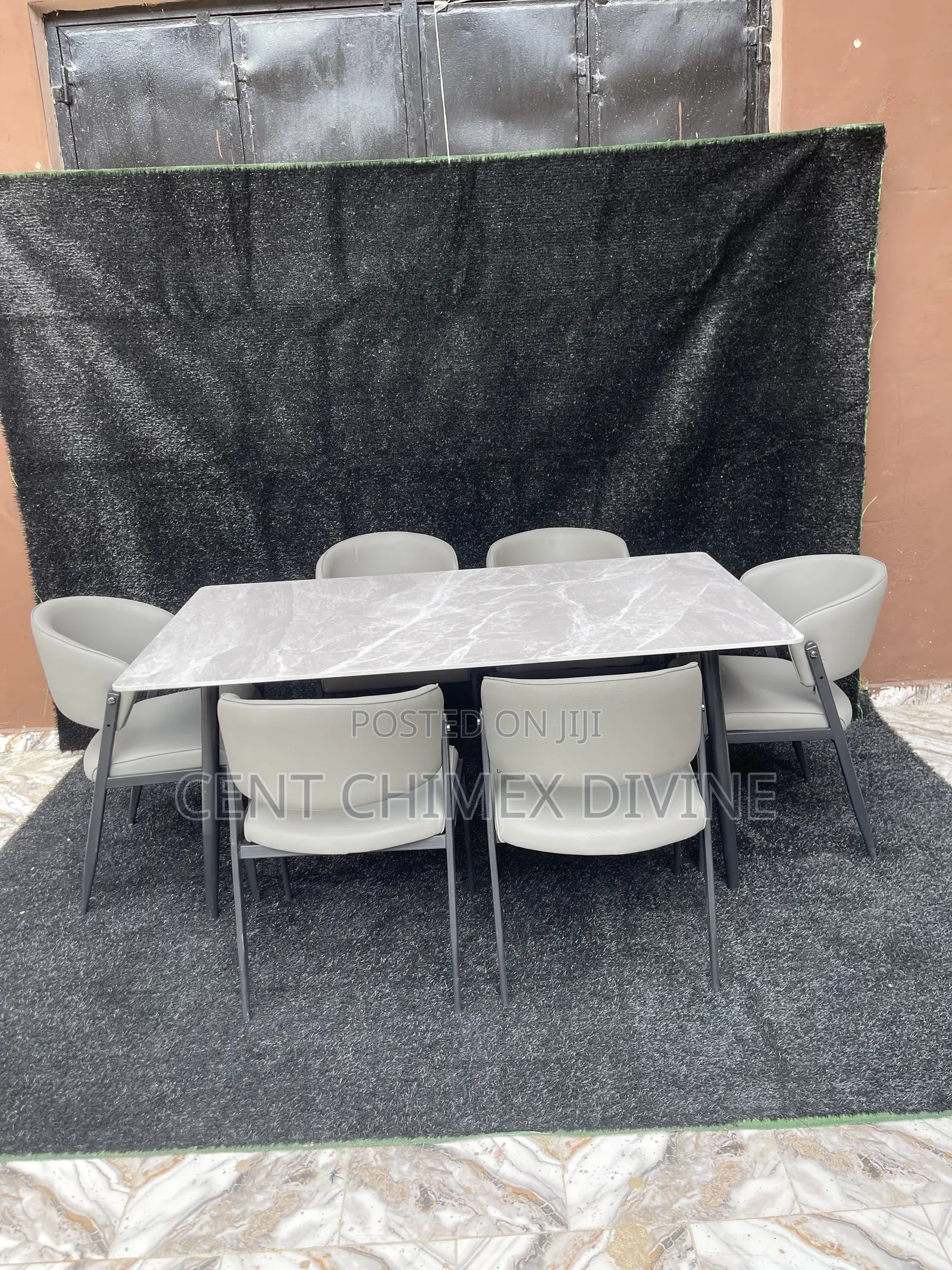Advanced 6 Seater Dinning Set