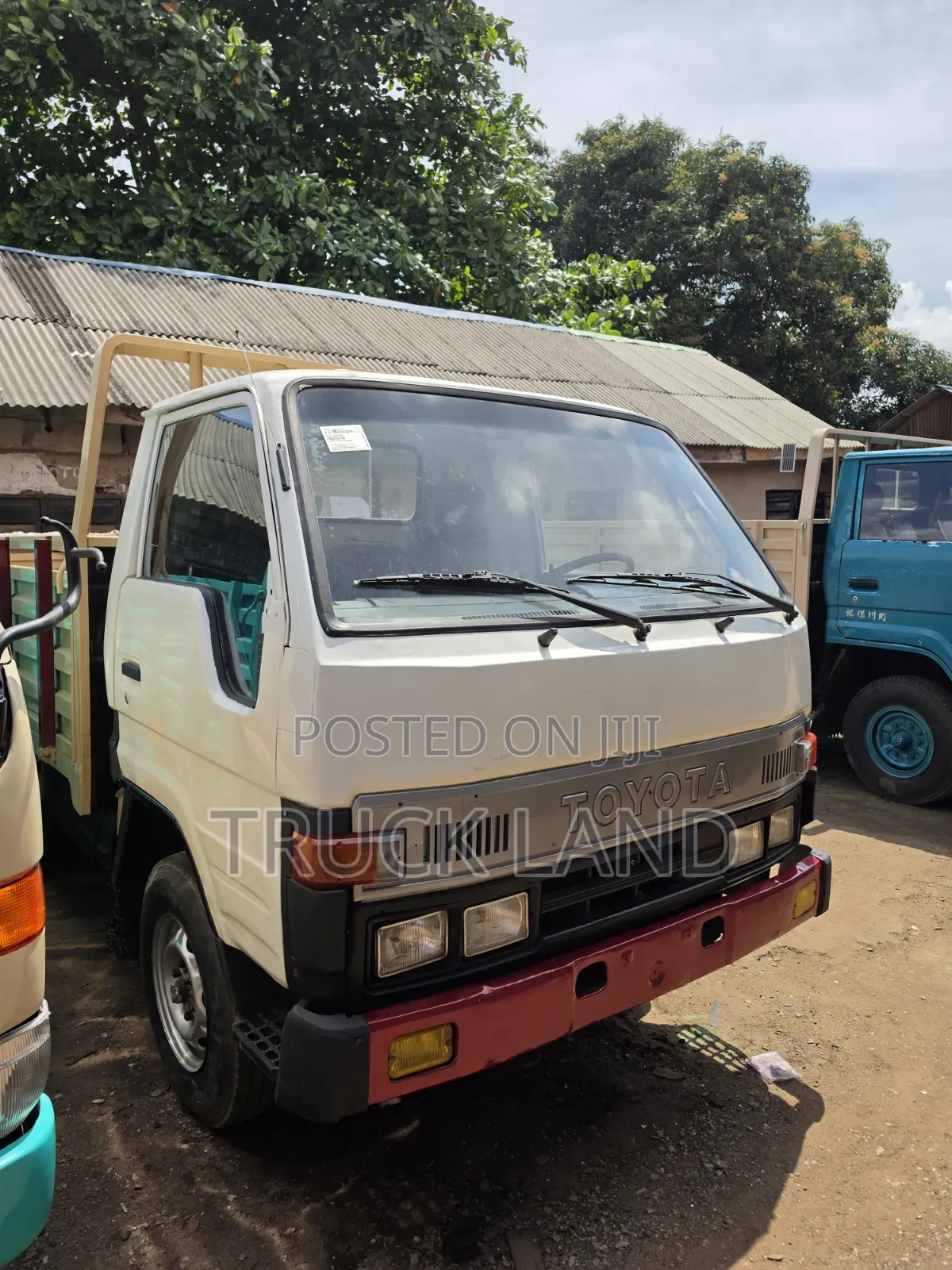 Toyota Dyna 150 Old Model 1998