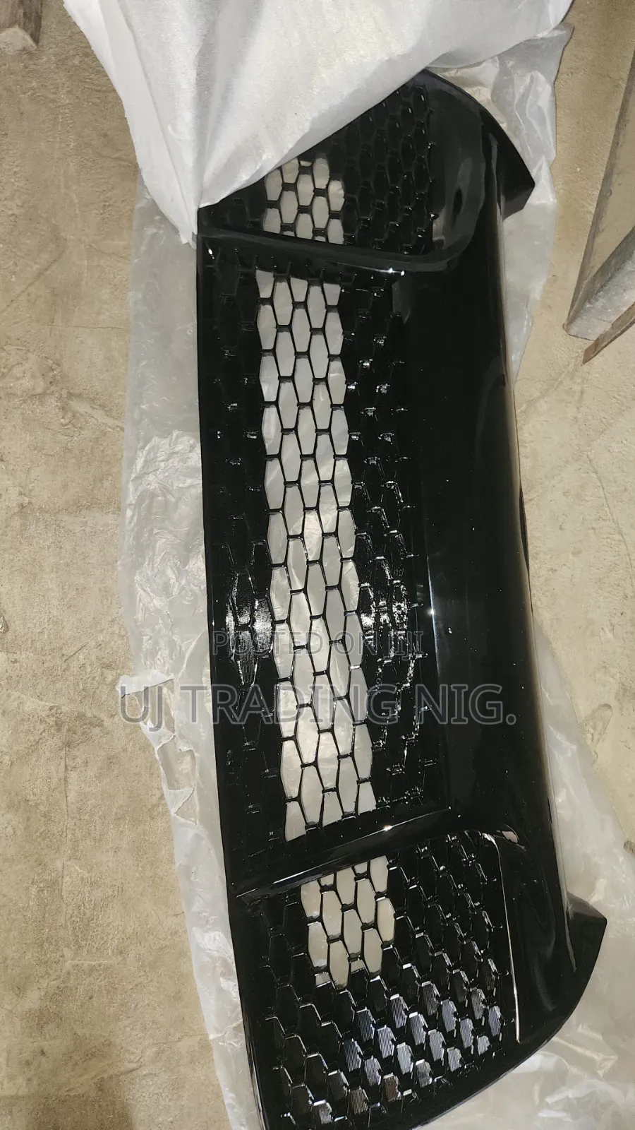 Camry Bumper Grille Se 2015