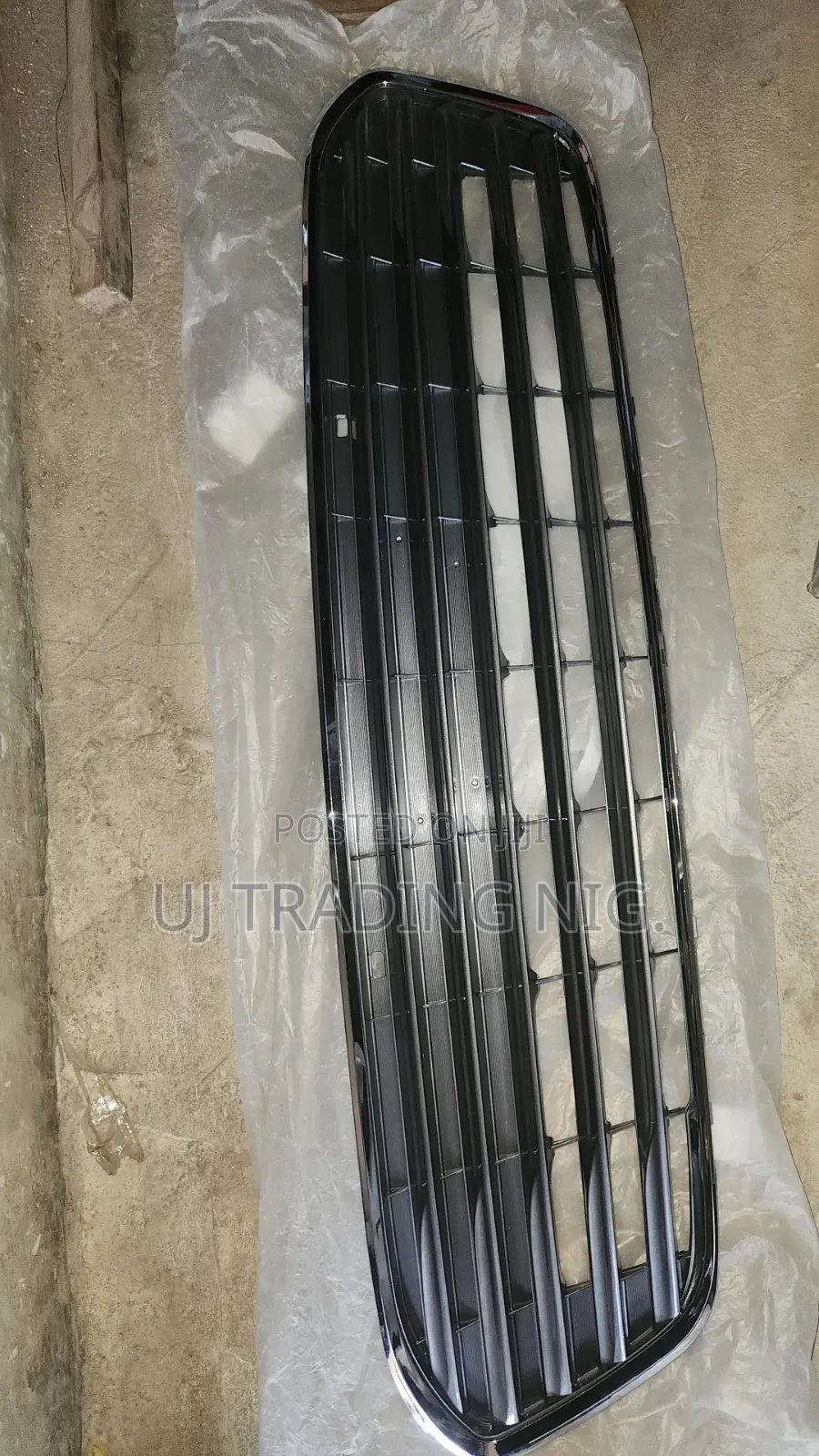 Avalon Bumper Grille Se 2014
