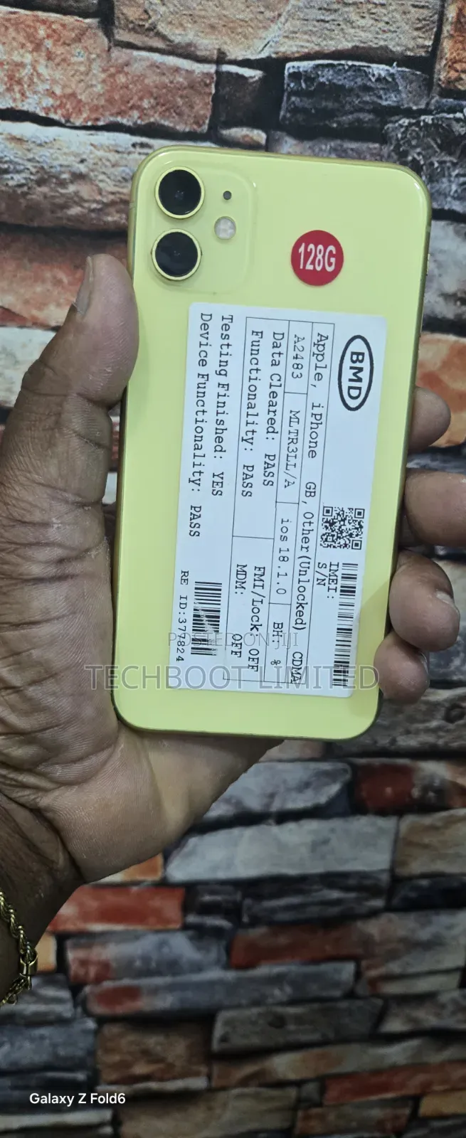 Apple iPhone 11 128 GB Yellow
