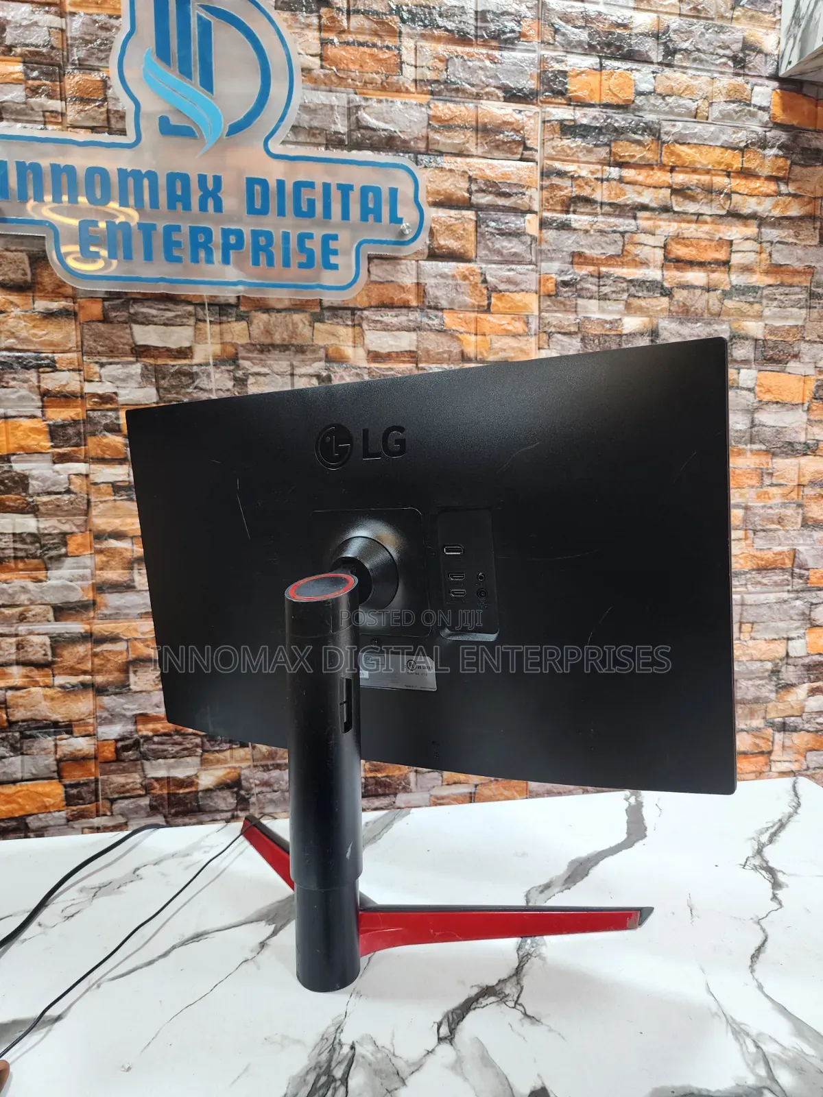LG 27-Inch IPS QHD 2560x1440p 27qn600 HDR Frameless Hdmi Monitor