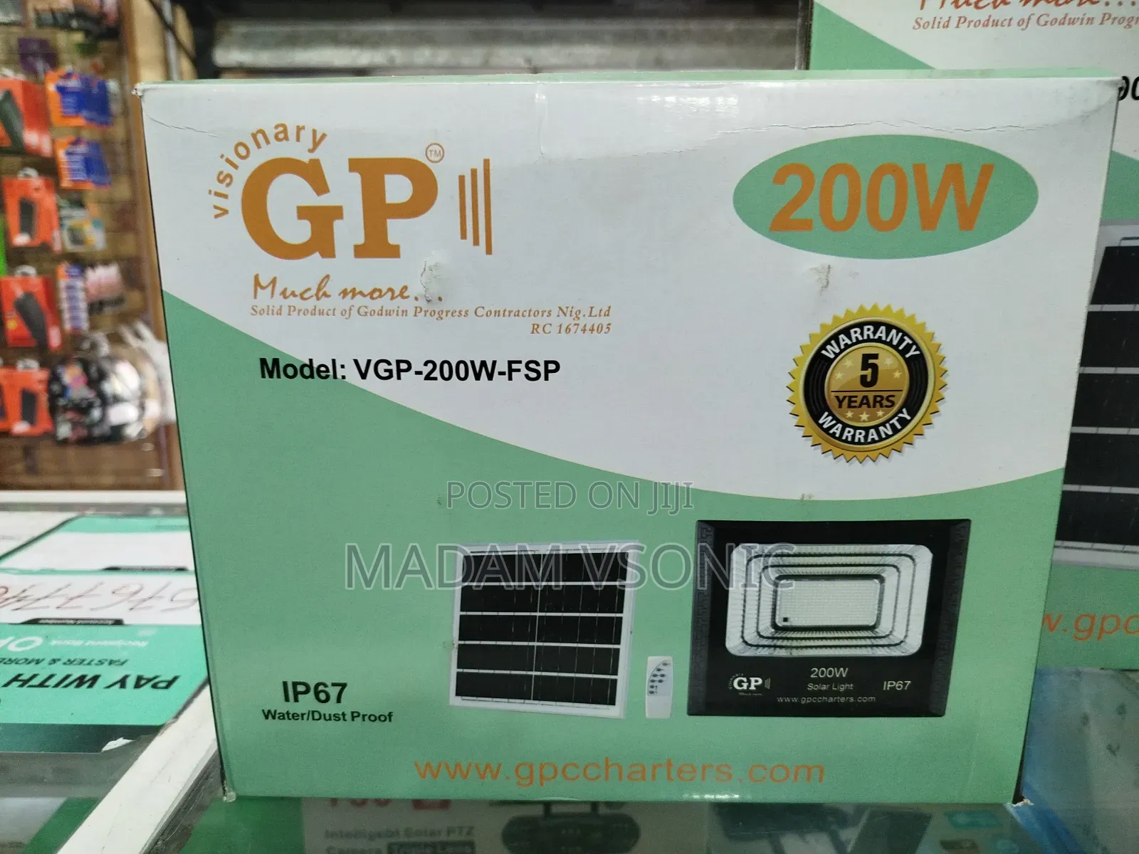 GP 200W Solar Powered Floodlight