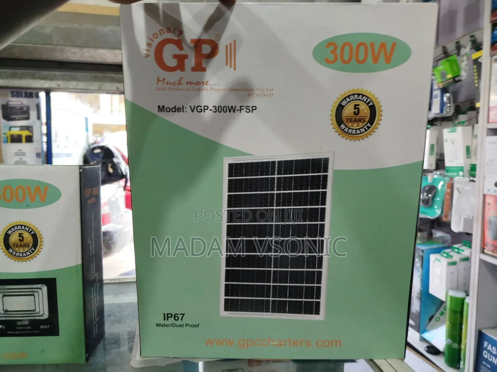 GP 300W Solar Powered Floodlight