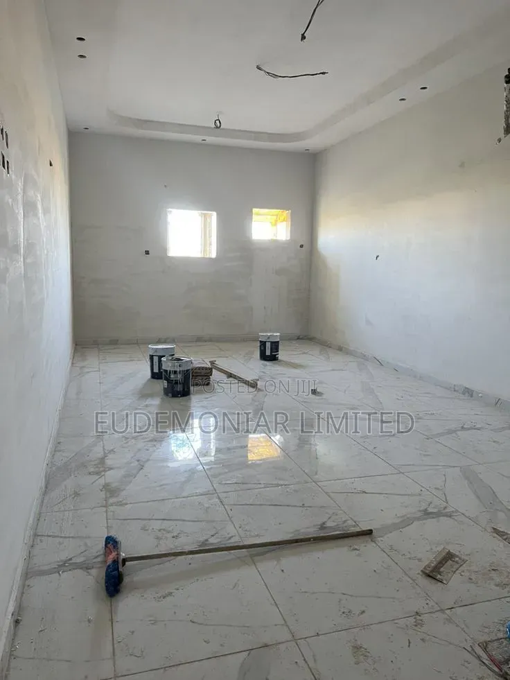 Interior Ceiling Setup & Finishing