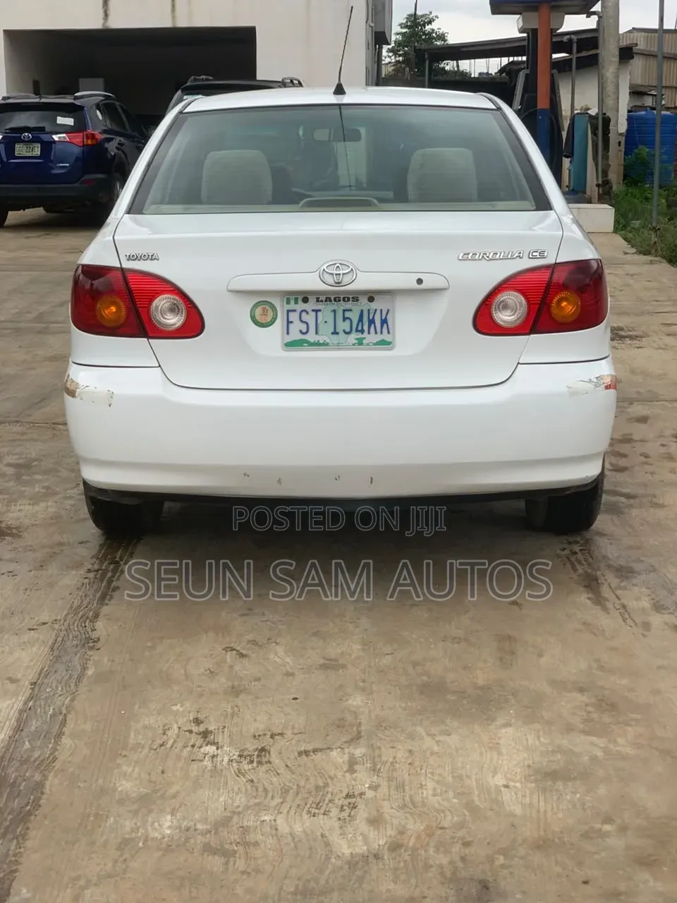 Toyota Corolla 2004 White
