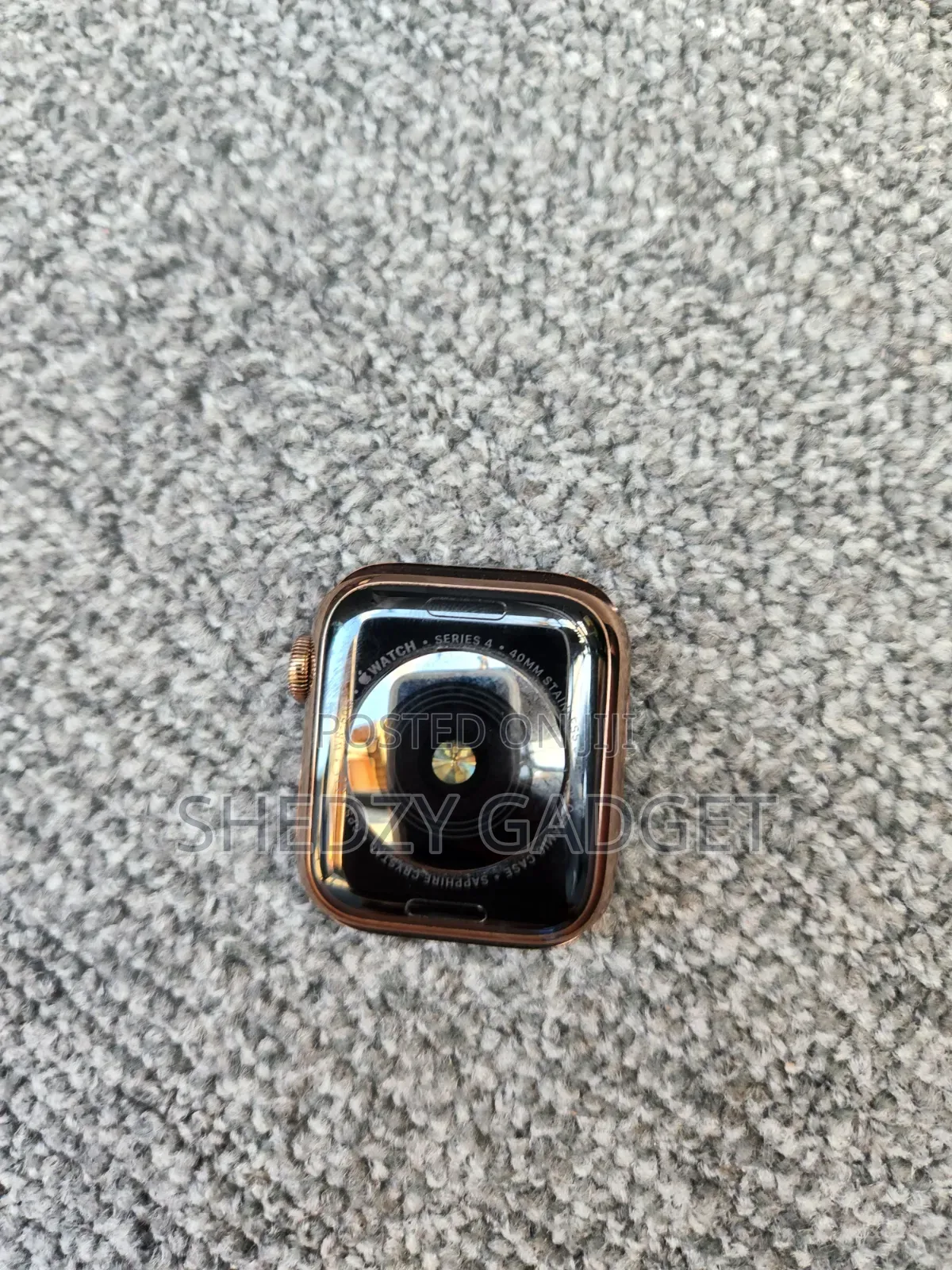 Apple Watch Series 4 40mm(GPS+ Cellular) Gold Aluminum