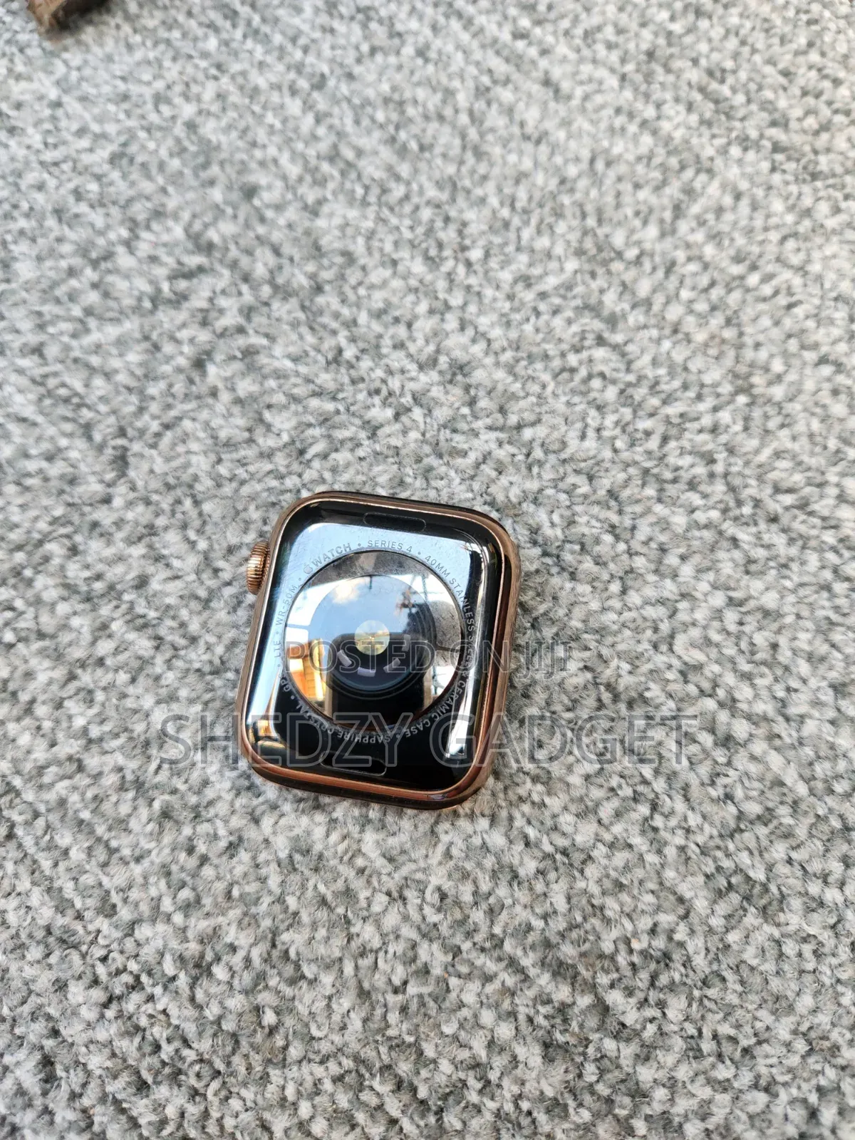 Apple Watch Series 4 40mm(GPS+ Cellular) Gold Aluminum