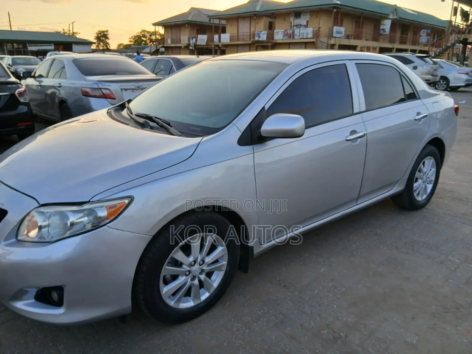 Toyota Corolla 2010 Silver