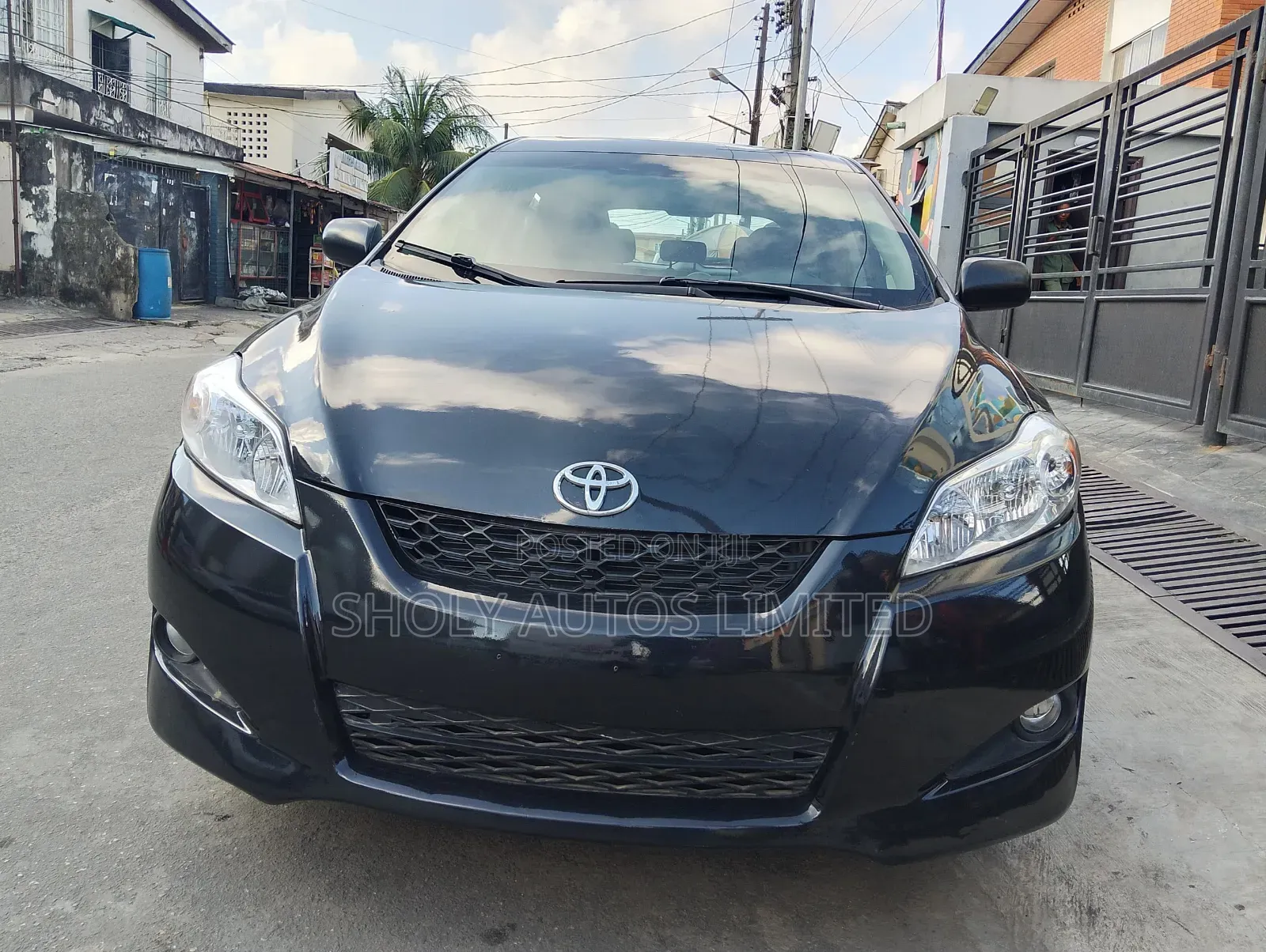 Toyota Matrix L Hatchback FWD (1.8L 4cyl) 2014 Black