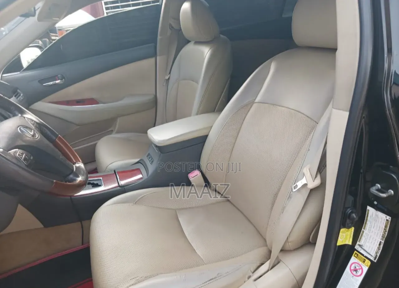 Lexus ES 350 2011 Black