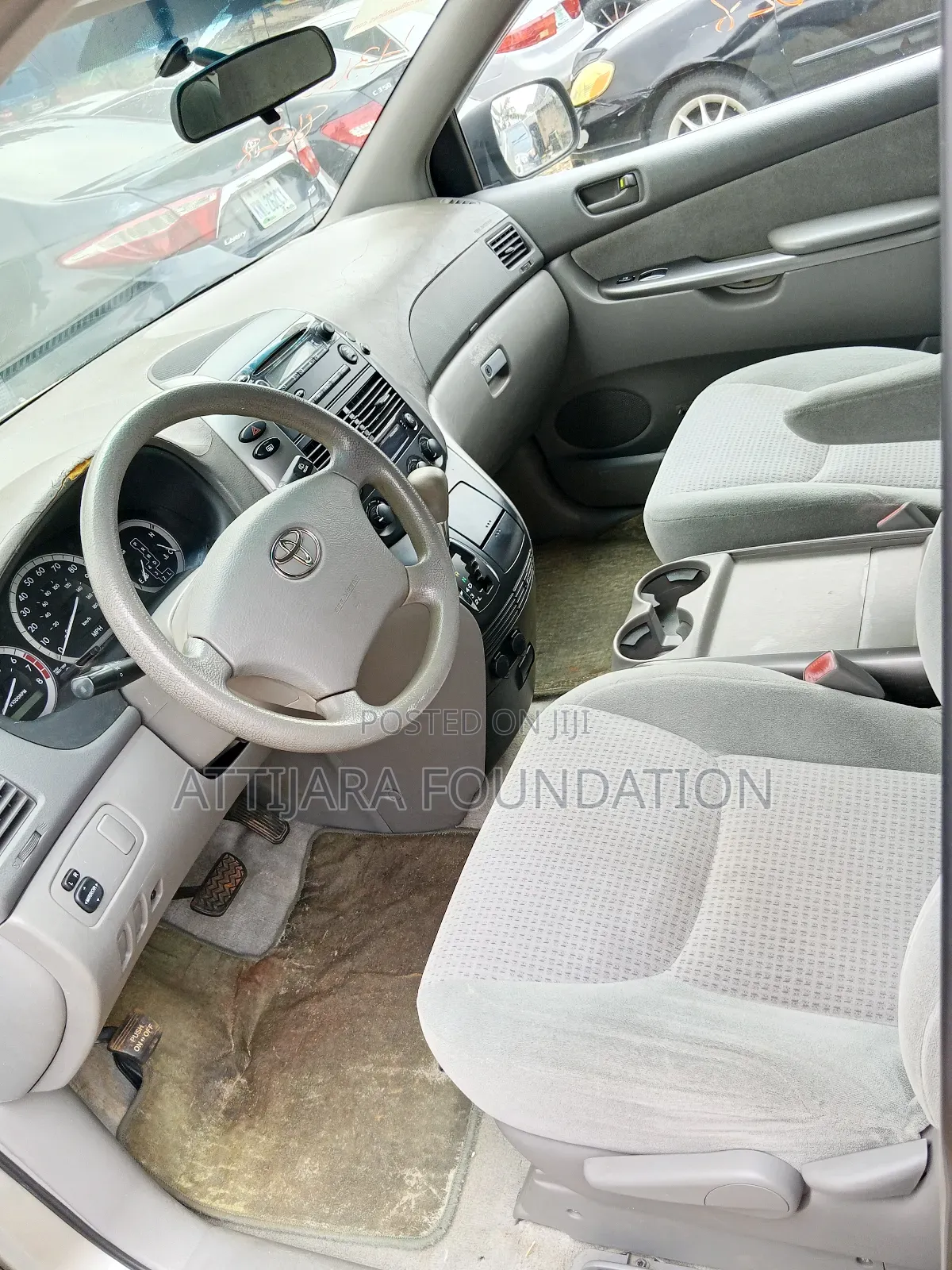 Toyota Sienna 2007 Silver