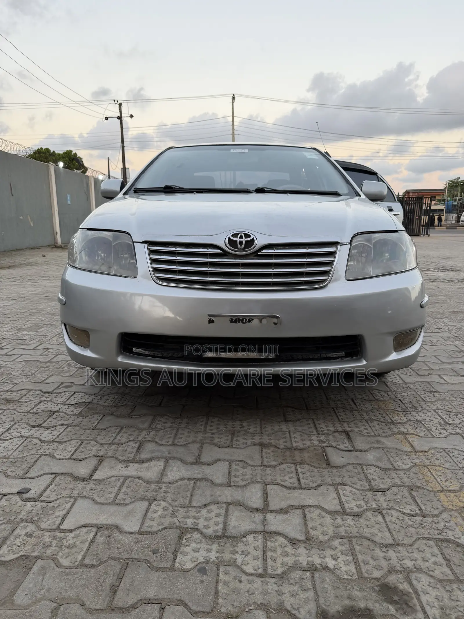 Toyota Corolla LE 2005 Silver