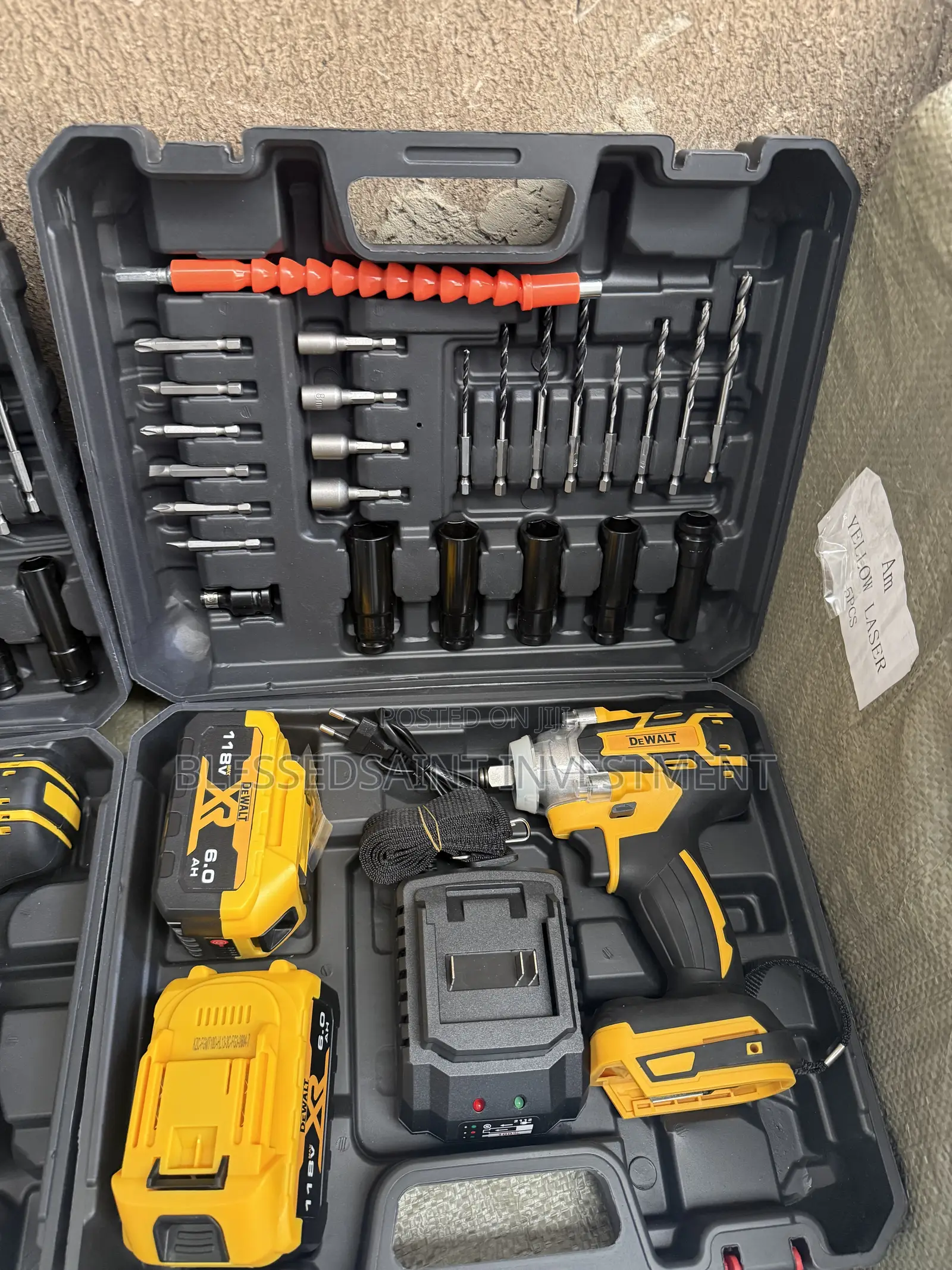 Dewalt Cordless Impact Wrench 118volts