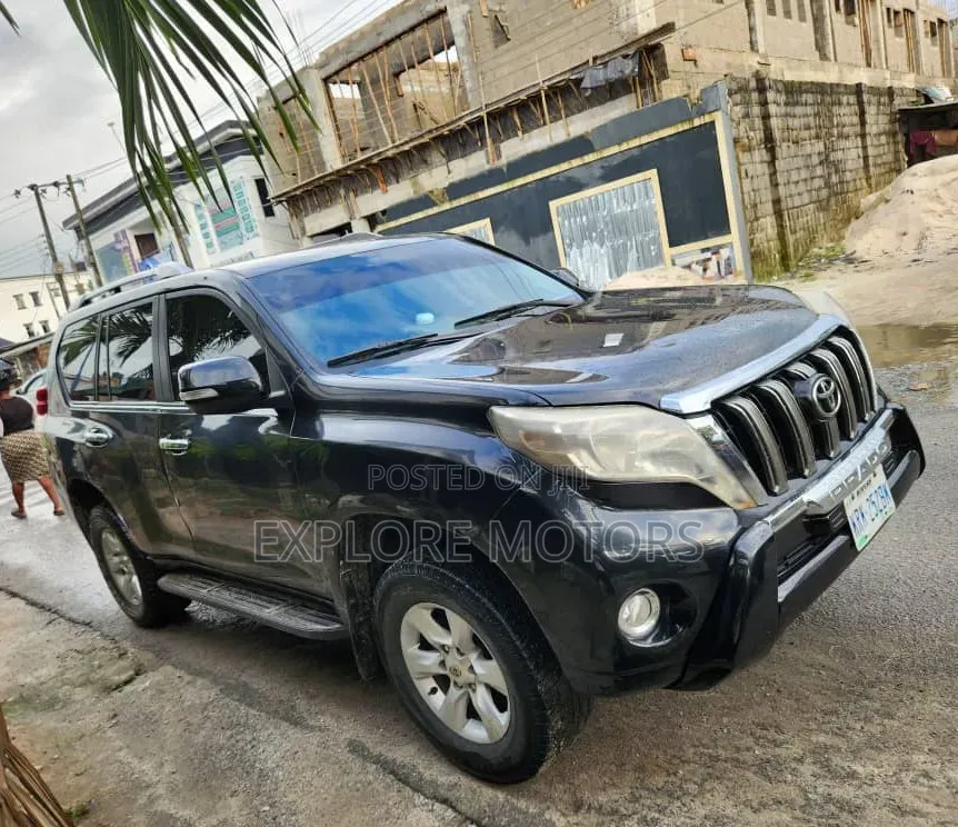 Toyota Land Cruiser Prado 2013 Black