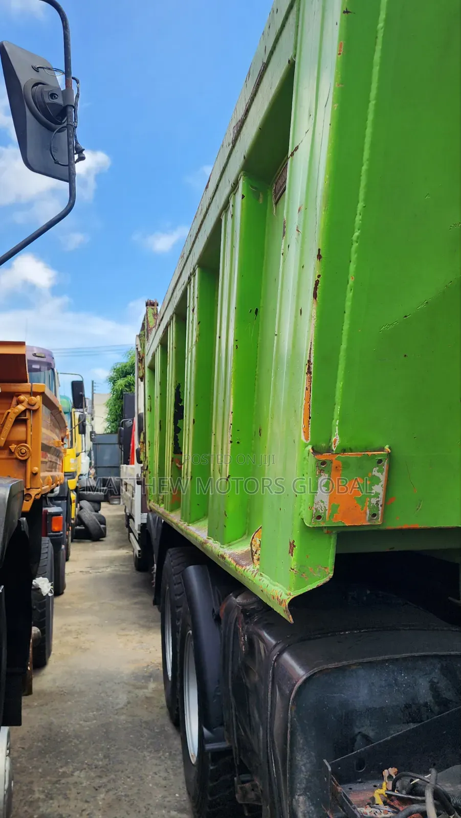 Clean Foreign Used Man Diesel Tipper With Auxiliary