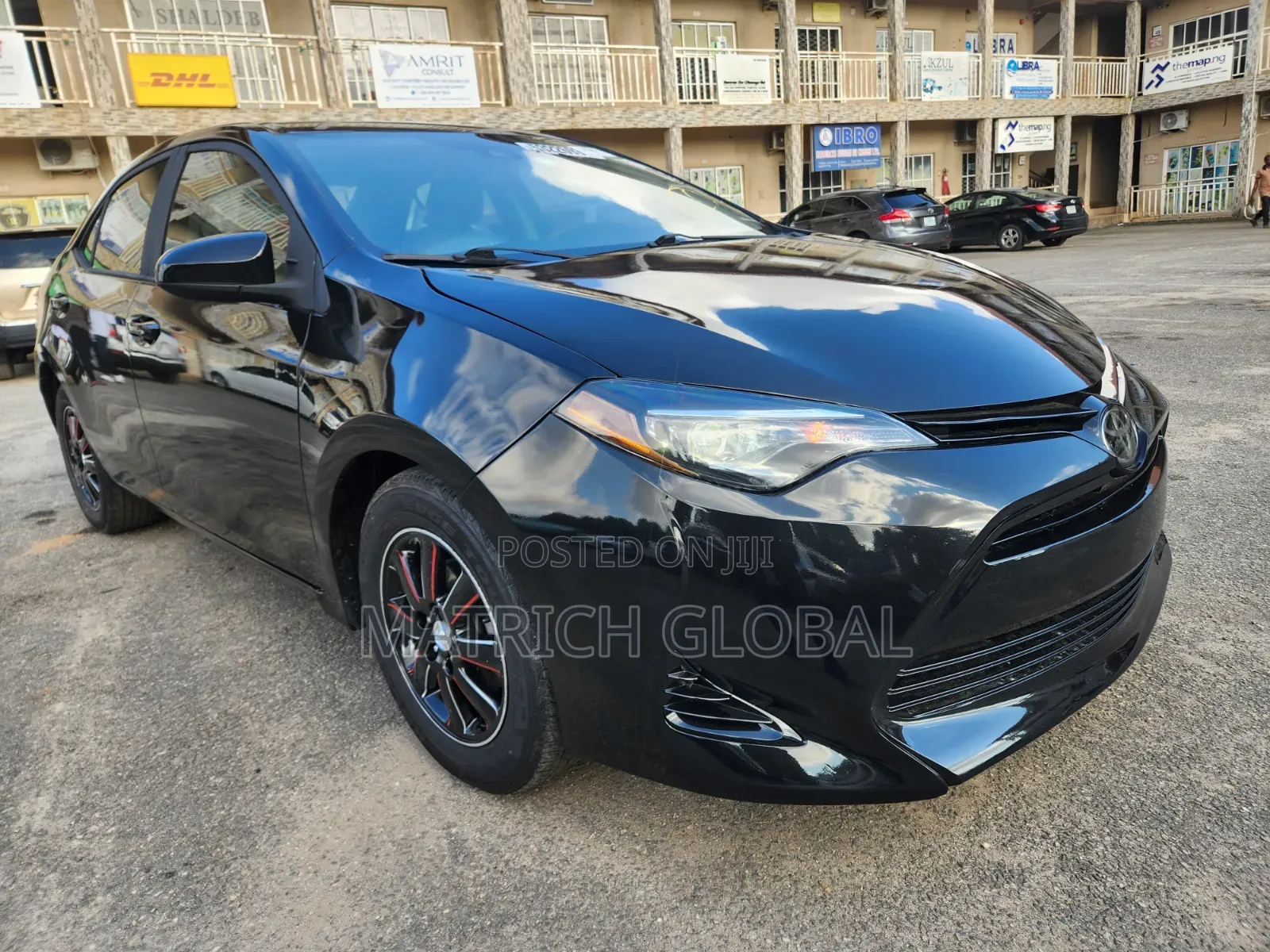 Toyota Corolla LE (1.8L 4cyl 2A) 2018 Black
