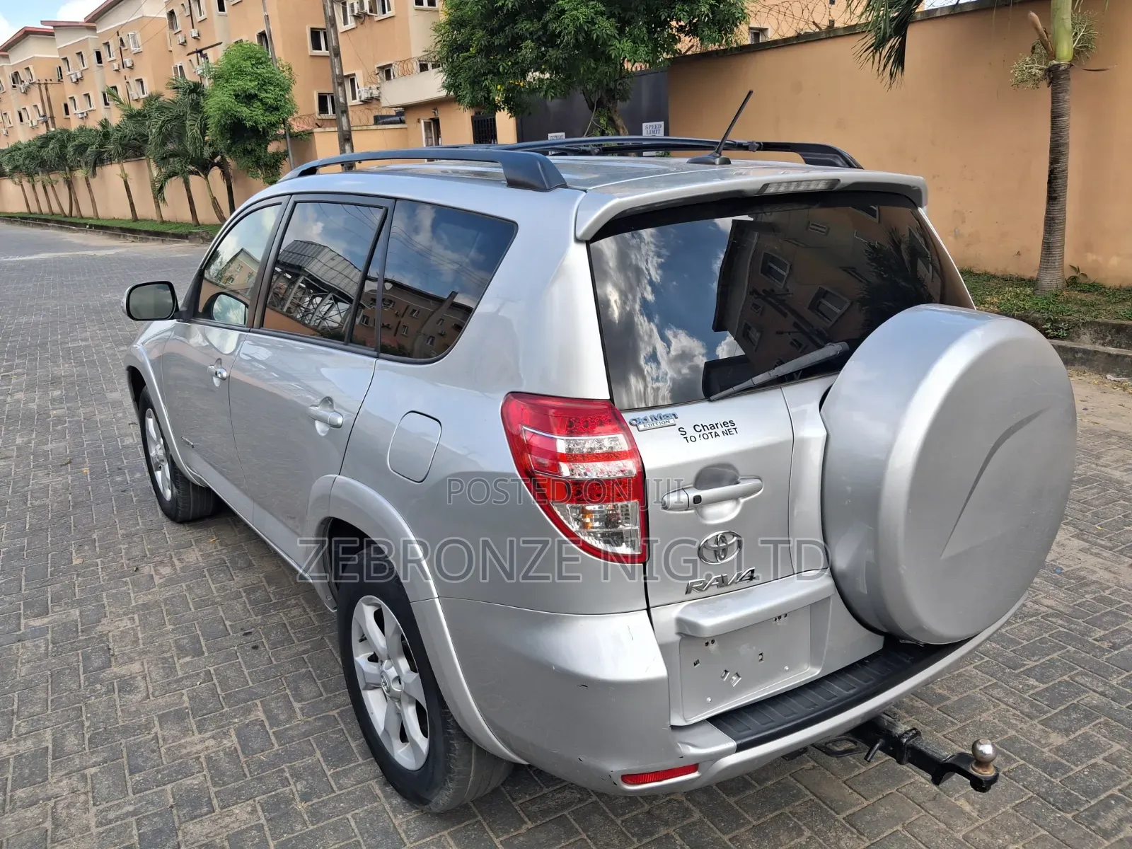 Toyota RAV4 2013 Silver