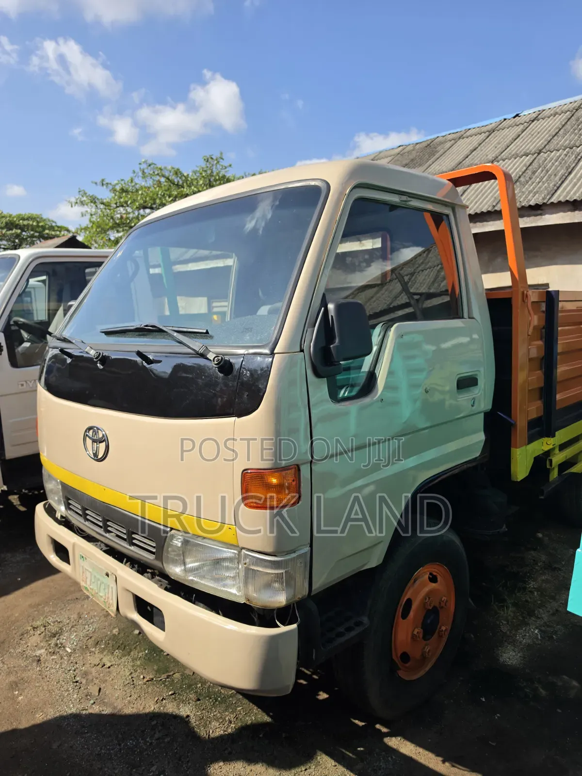 Toyota Dyna 200 Direct Hand 2.4l Petrol Engine