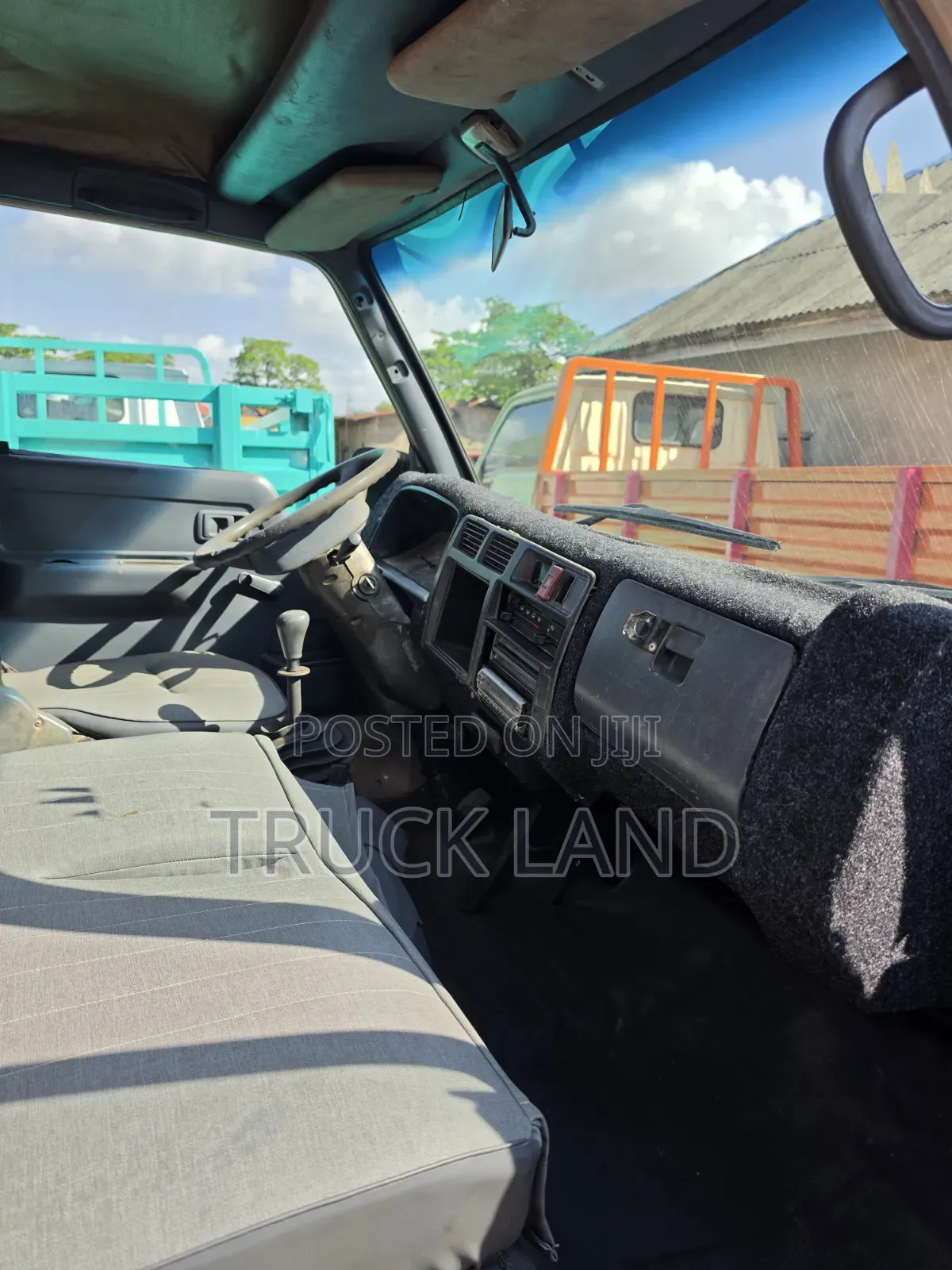 Toyota Dyna 200 Direct Hand 2.4l Petrol Engine