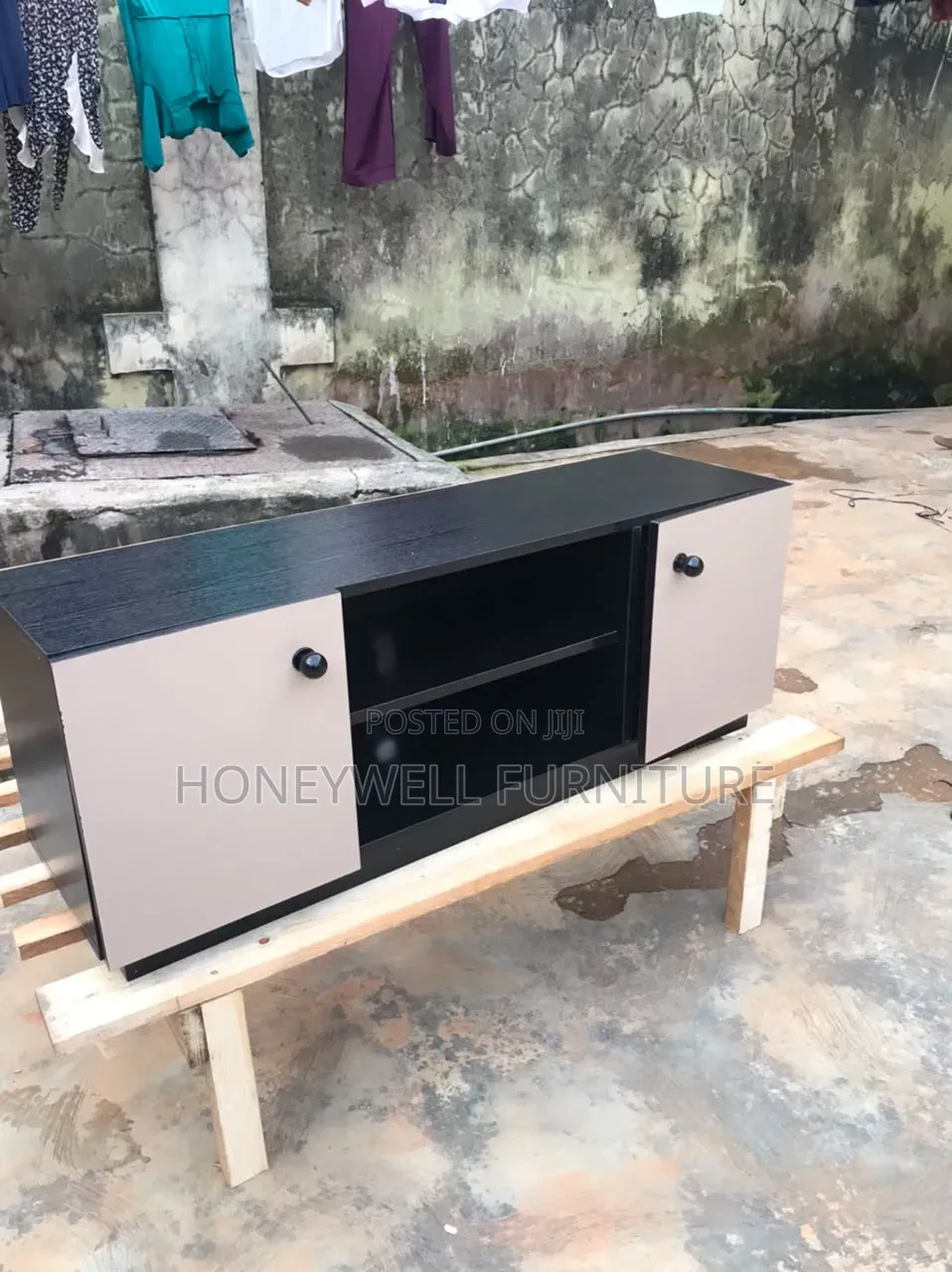 Black and Caprichino Mini TV Console With Two Doors