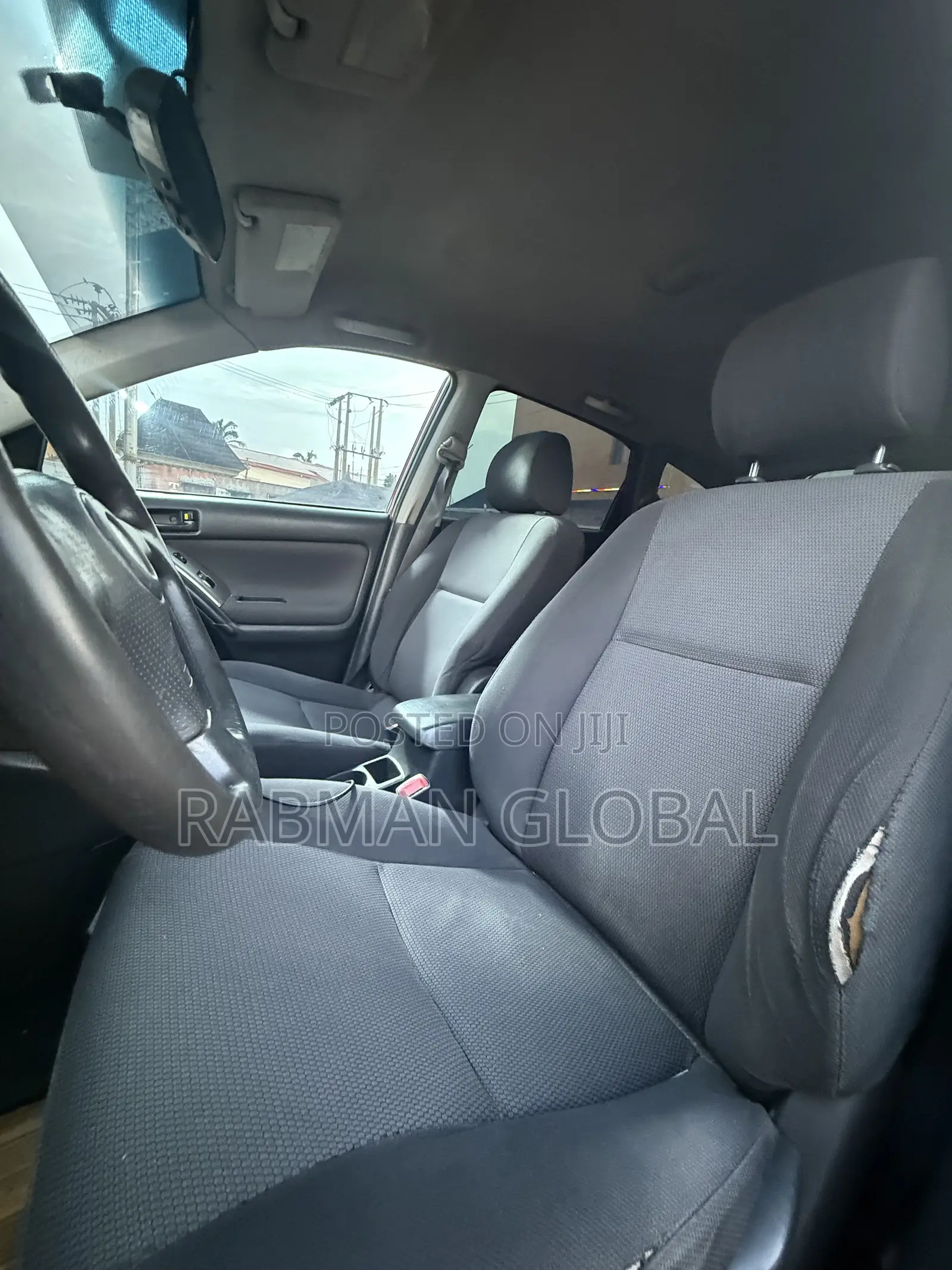 Pontiac Vibe 2005 Red