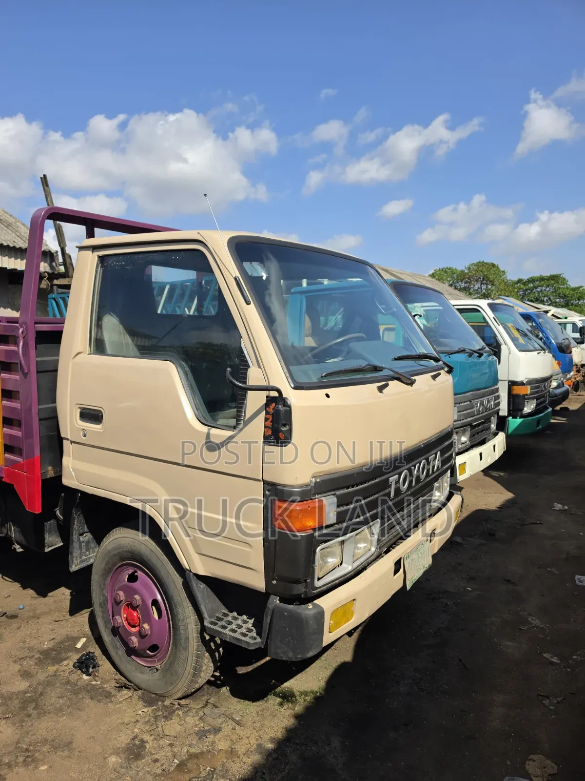 Toyota Dyna 200 Petrol Engine Converted