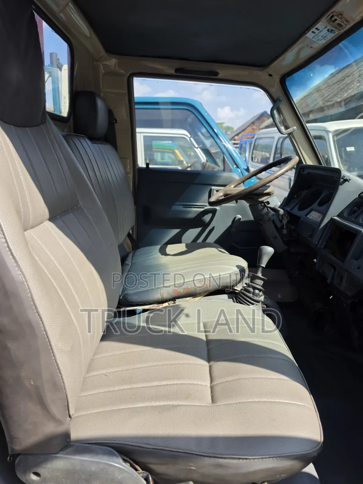 Toyota Dyna 200 Petrol Engine Converted