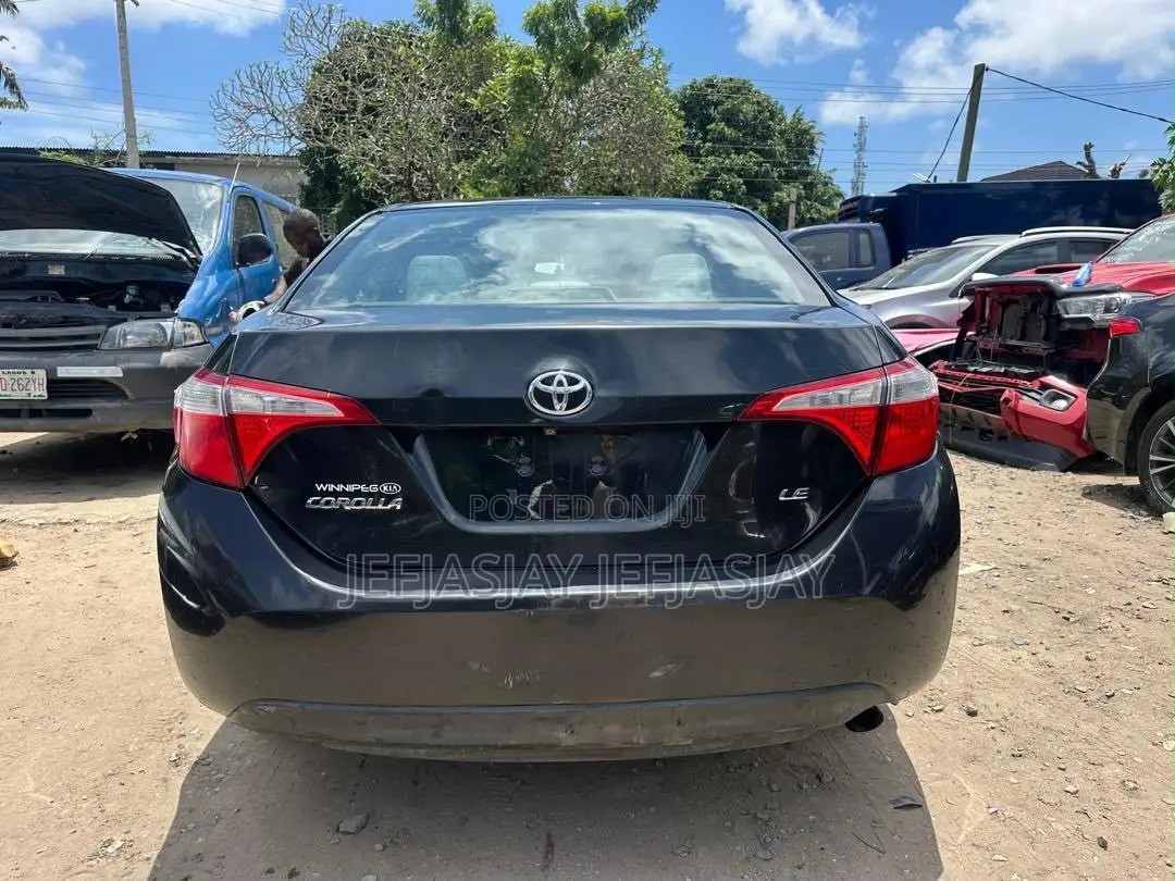 Toyota Corolla LE Eco Premium 4dr Sedan (1.8L 4cyl CVT) 2015 Black