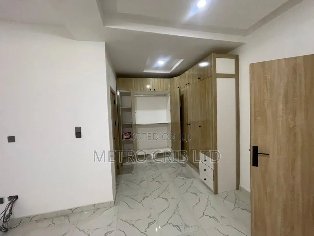 4bdrm Duplex in Empire Terrace, Ajah for rent