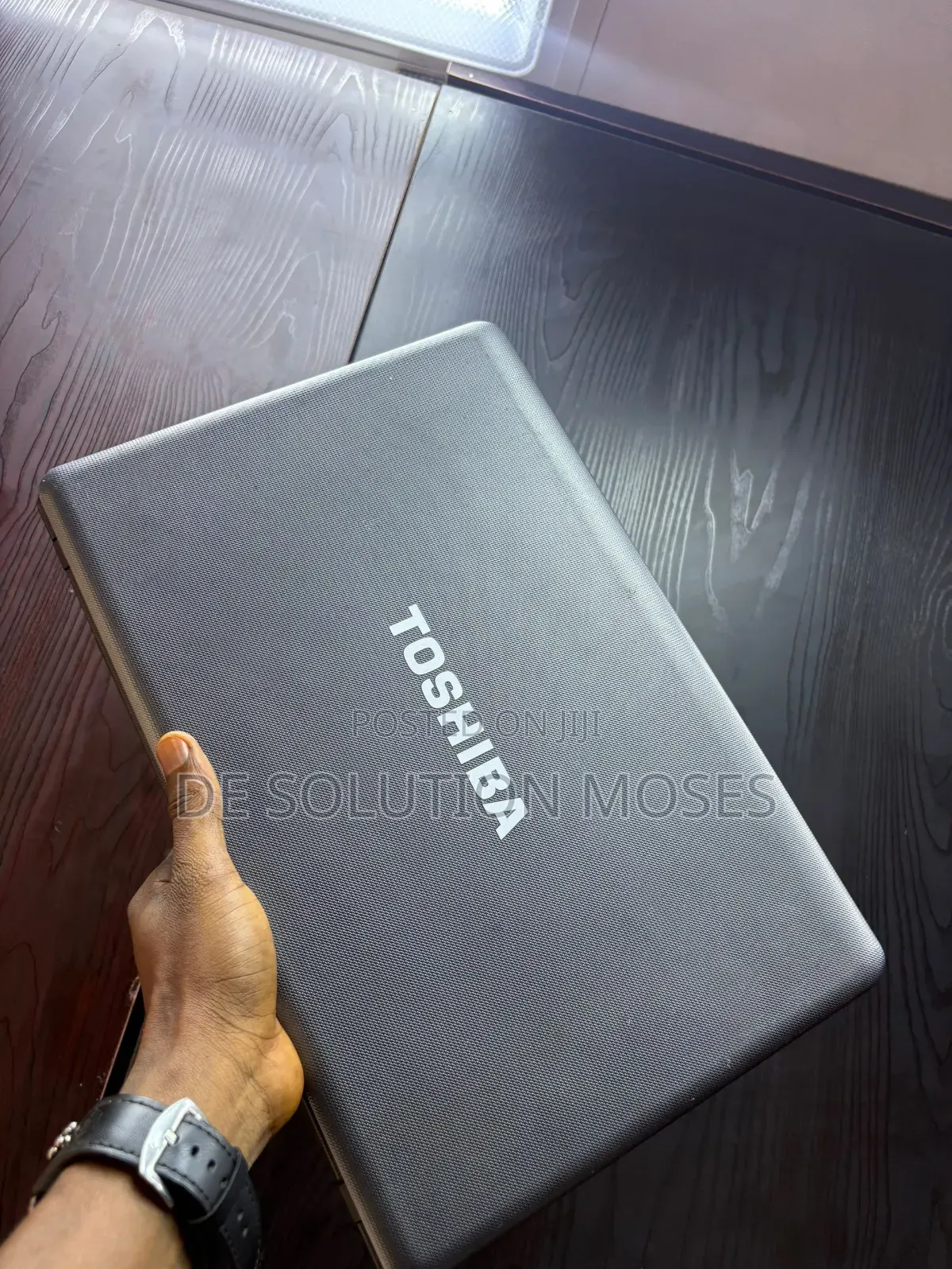 Laptop Toshiba C50 4GB Intel Core i3 HDD 320GB