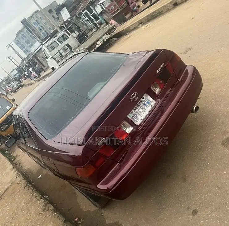 Toyota Camry LE 4dr Sedan (2.4L 4cyl 5M) 2002 Burgundy