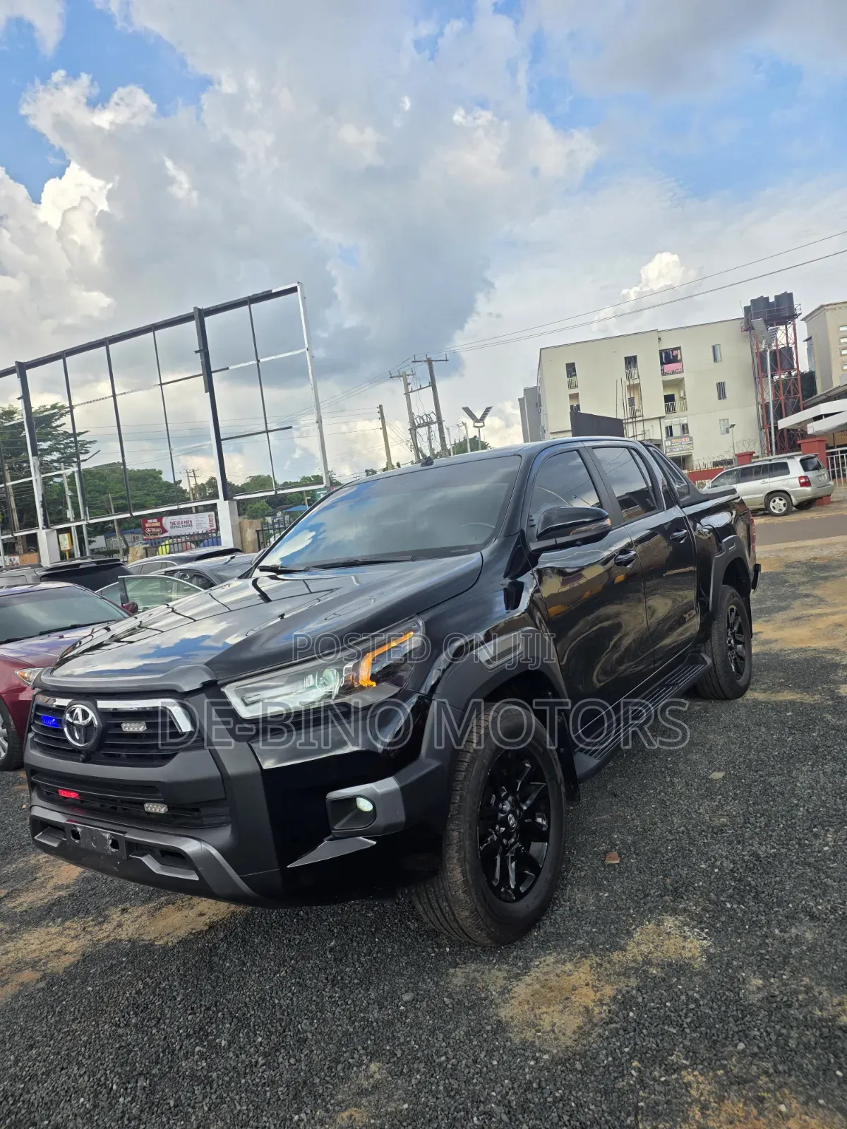 Toyota Hilux 2024 Black