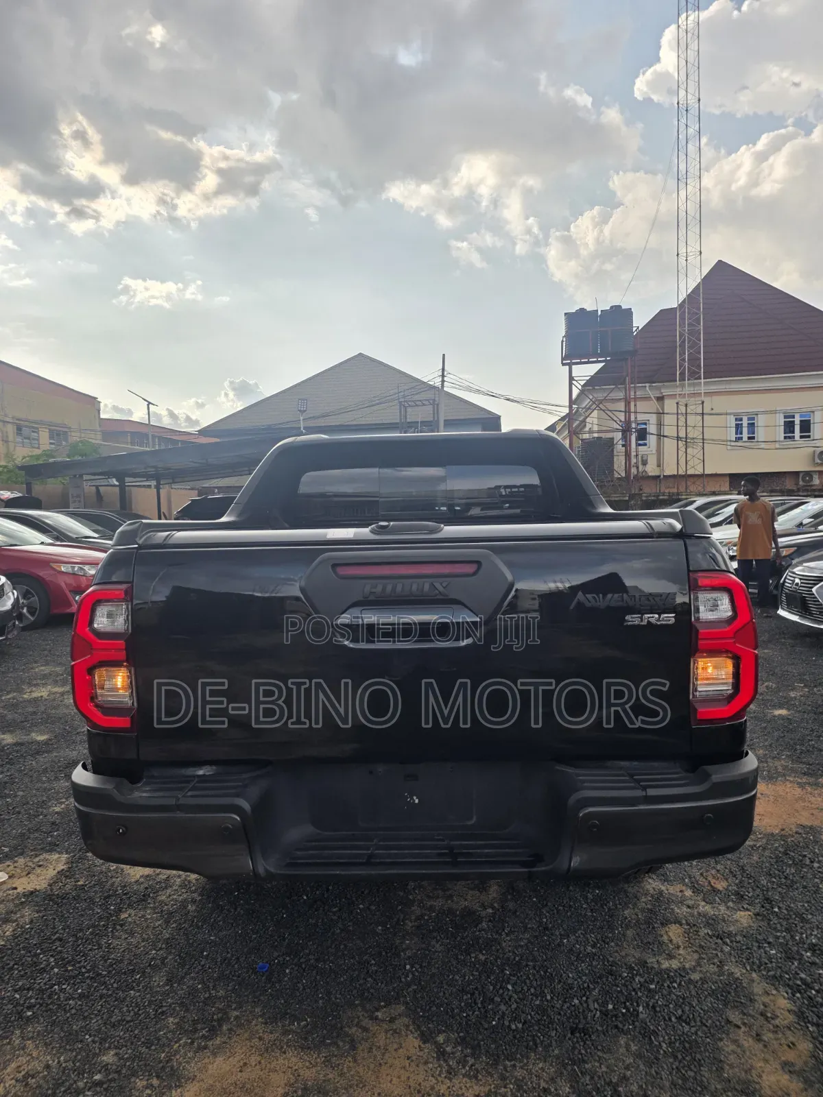 Toyota Hilux 2024 Black